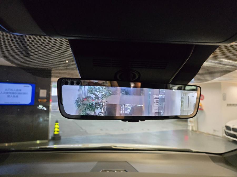 ALPHARD 2.5 - Image 12