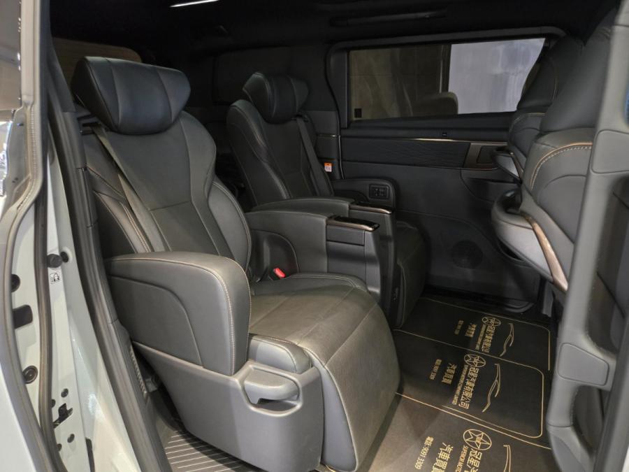 ALPHARD 2.5 - Image 8