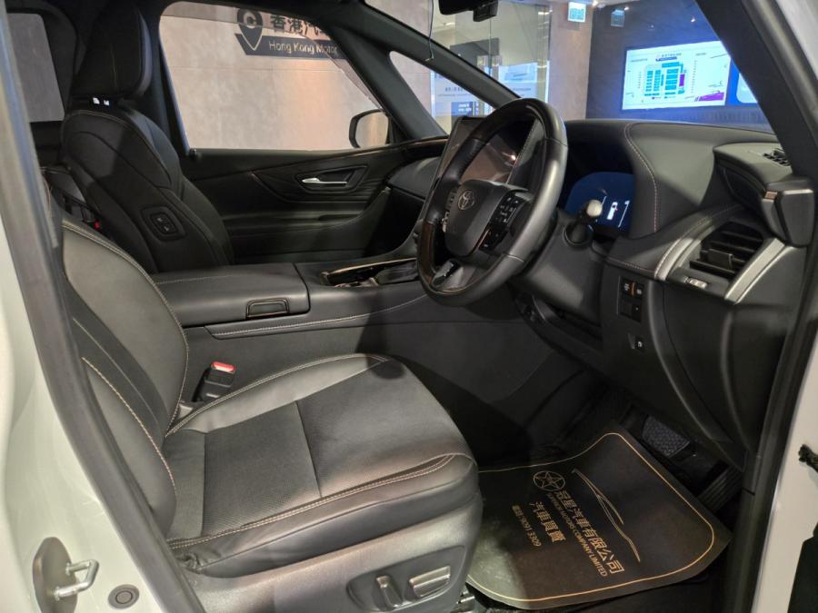 ALPHARD 2.5 - Image 7