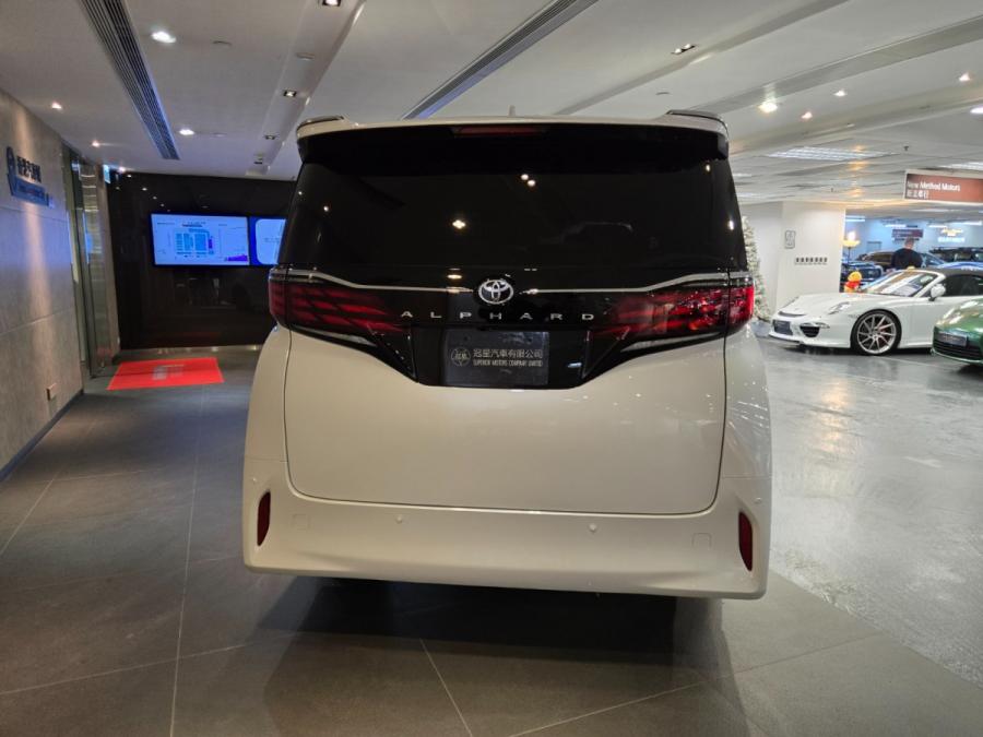 ALPHARD 2.5 - Image 6