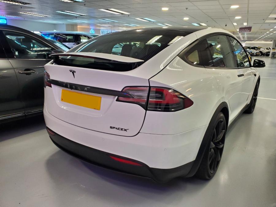 Model X 90D - Image 10