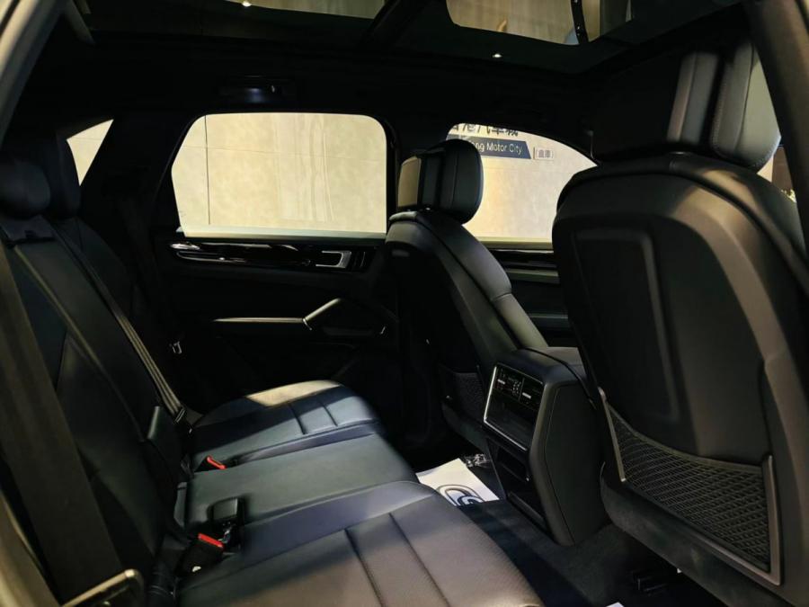 CAYENNE - Image 4