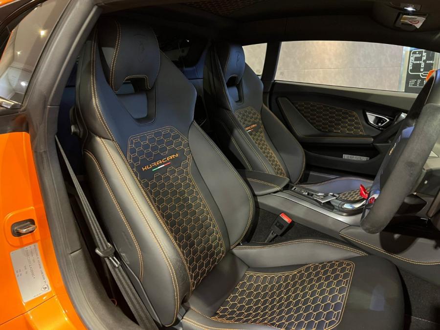 HURACAN RWD COUPE - Image 9