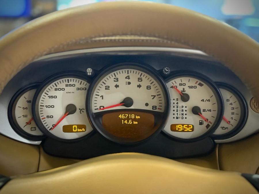 911 996 TARGA - Image 10