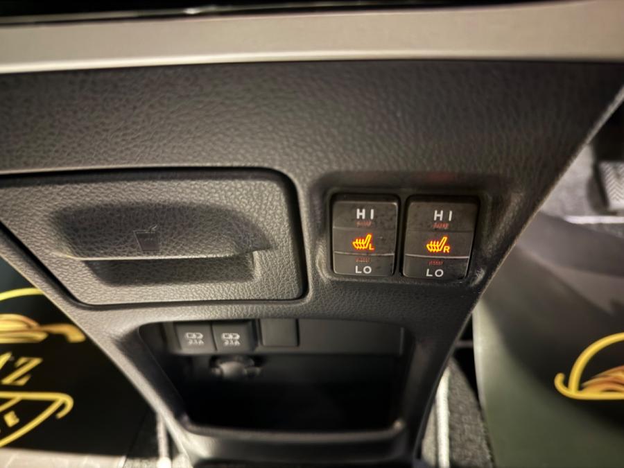 VOXY HYBRID ZS FACELIFT - Image 9