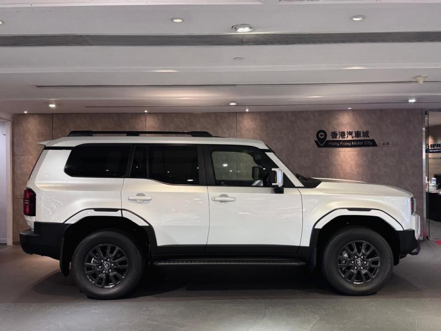 LAND CRUISER 250VX - Image 3