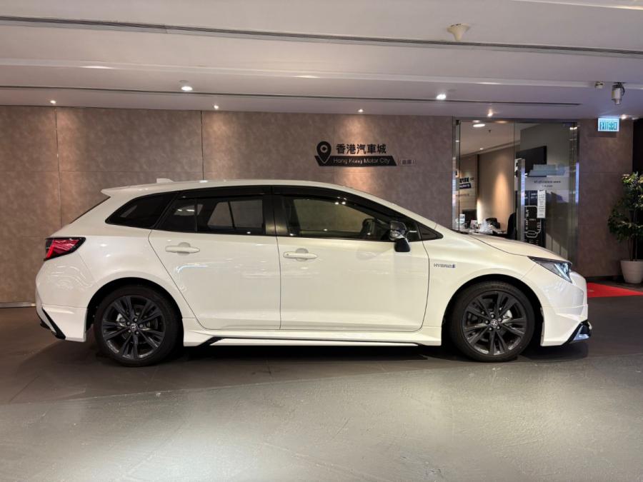 Corolla Touring WXB Hybrid - Image 4