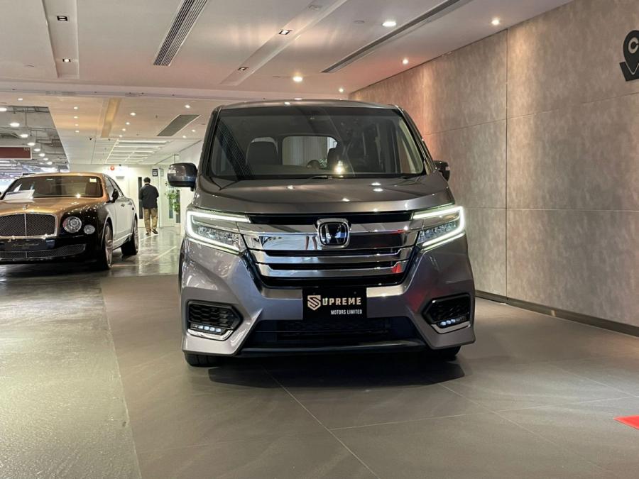 STEPWGN hybrid E;hev spada EX - Image 2