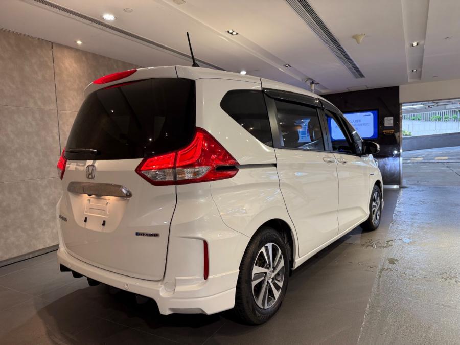 FREED HYBRID GB7 FACELIFT - Image 4