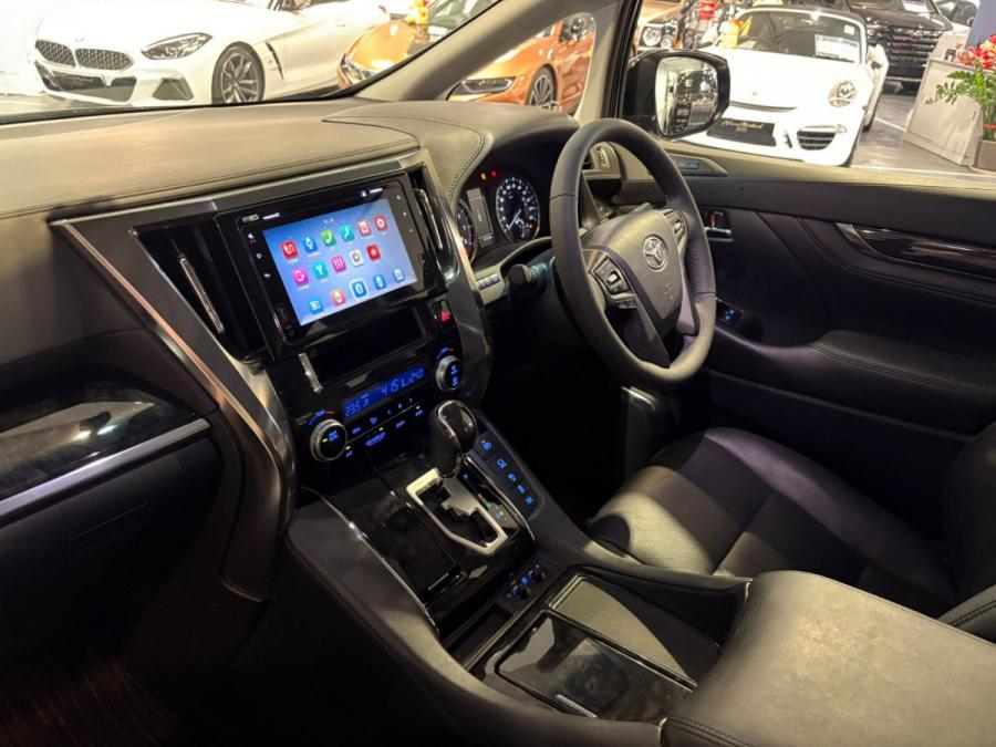 Vellfire 3.5 Facelift - Image 5