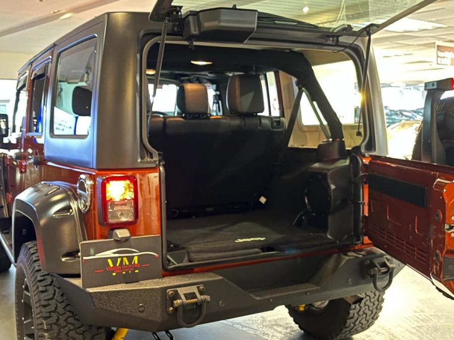 Wrangler Unlimited Rubicon - Image 11