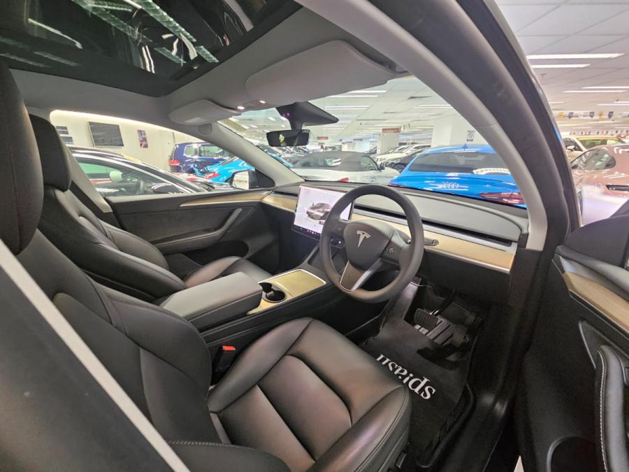Model Y RWD - Image 3