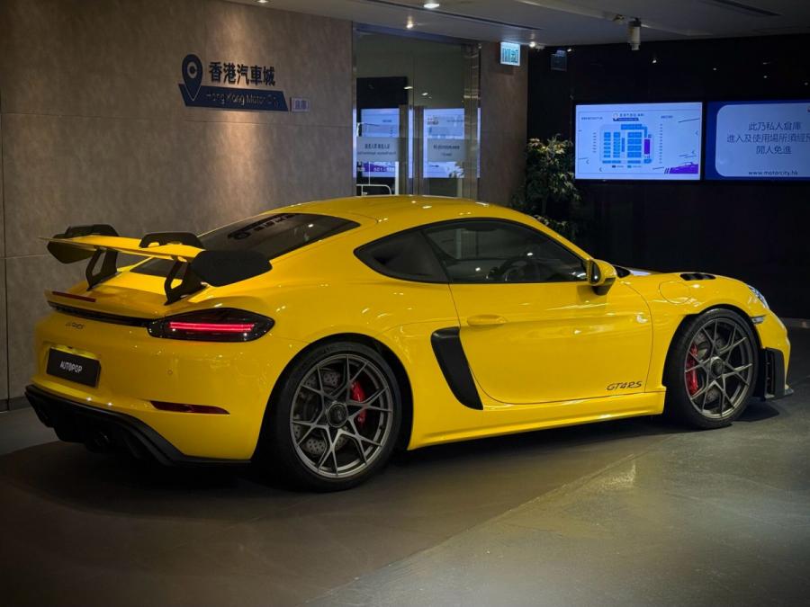 718 CAYMAN GT4 RS - Image 4