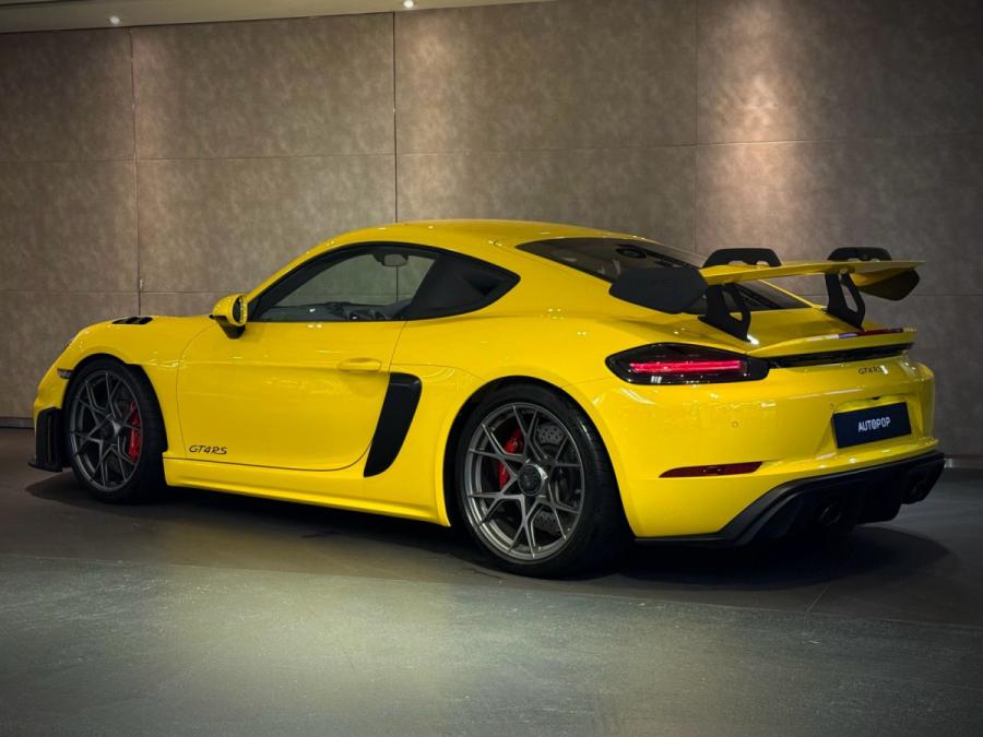 718 CAYMAN GT4 RS - Image 6