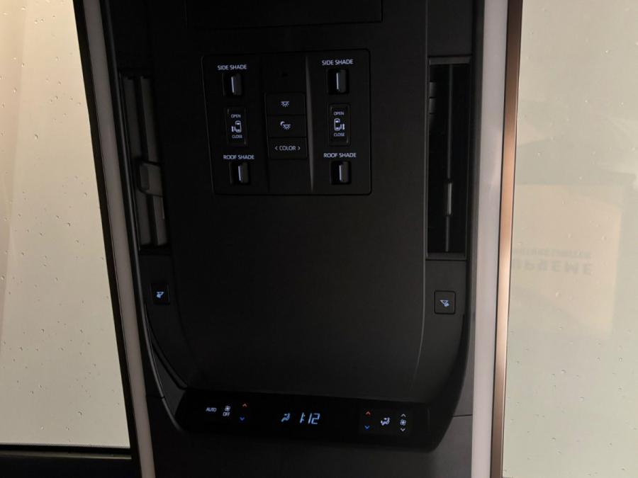 Alphard 2.5 Z Pemier - Image 13