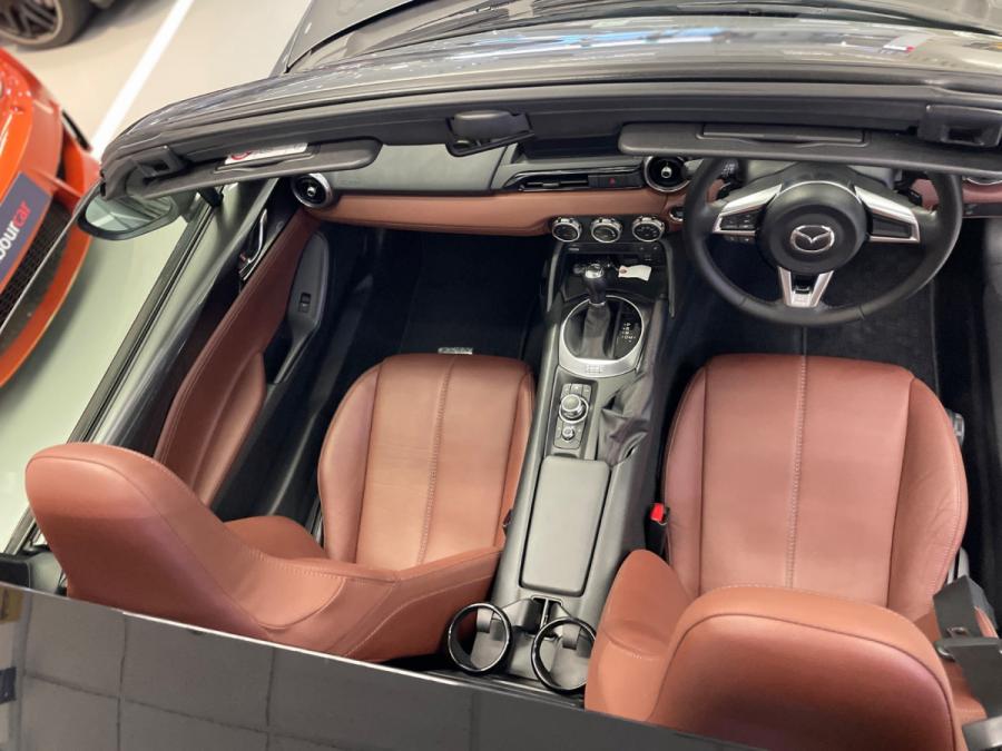Mx5 Roadster (RF) - Image 13