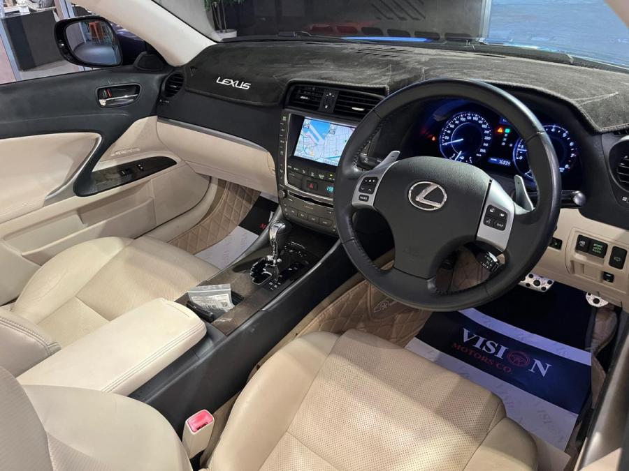 IS250C - Image 7