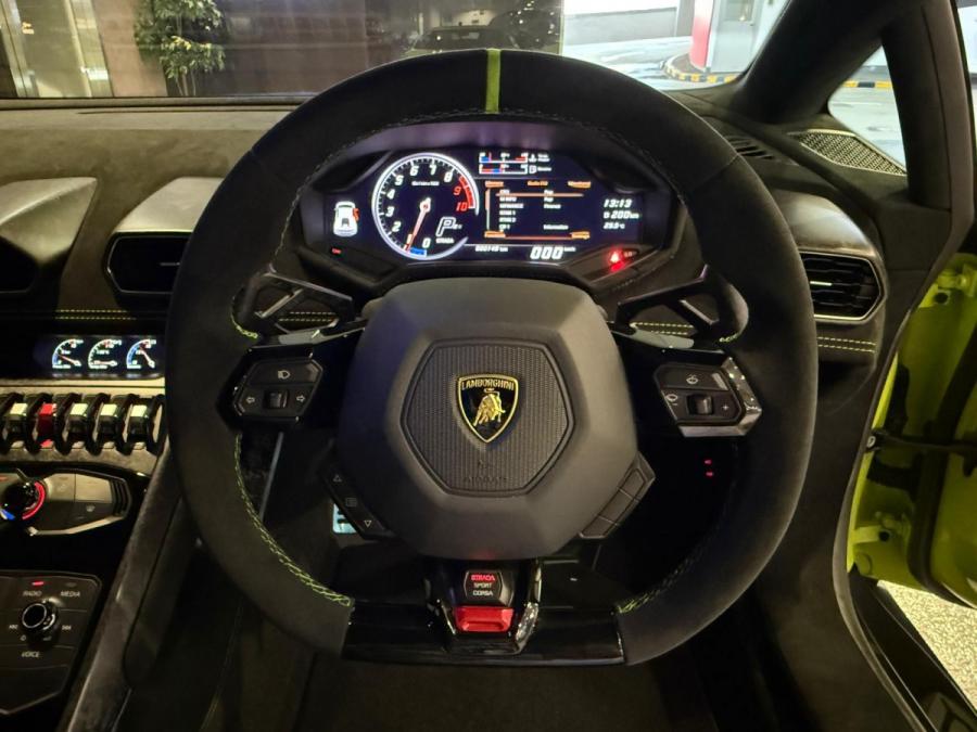 Huracan Performante - Image 4