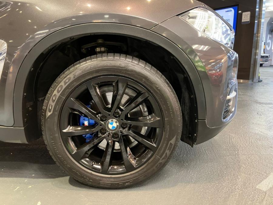 X6 xDrive30D - Image 3