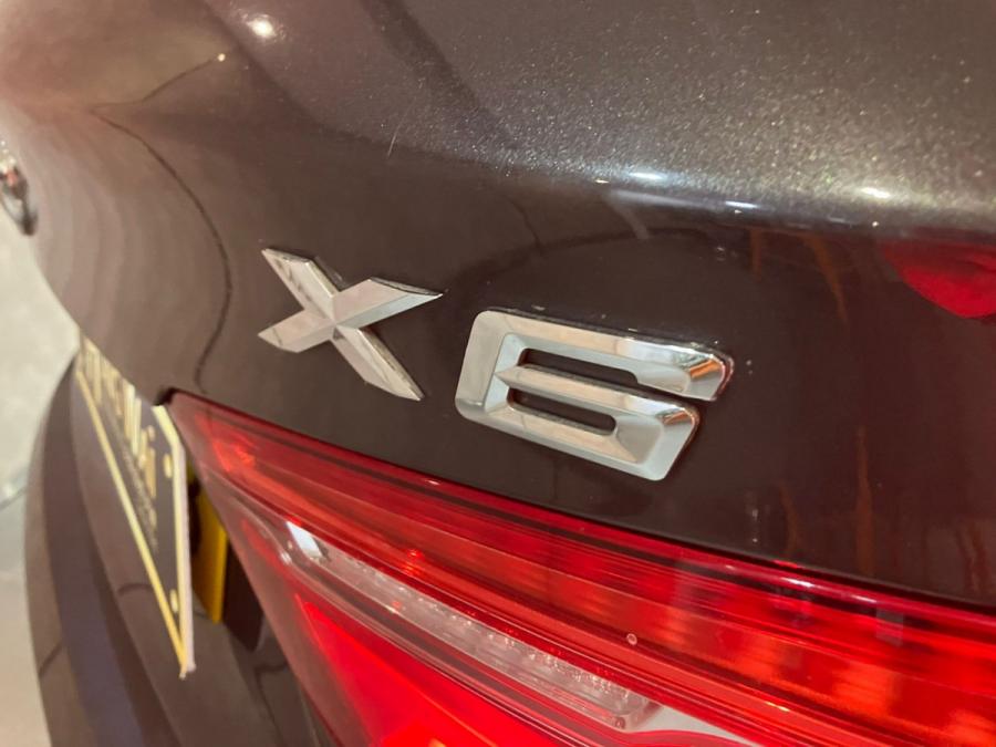 X6 xDrive30D - Image 4