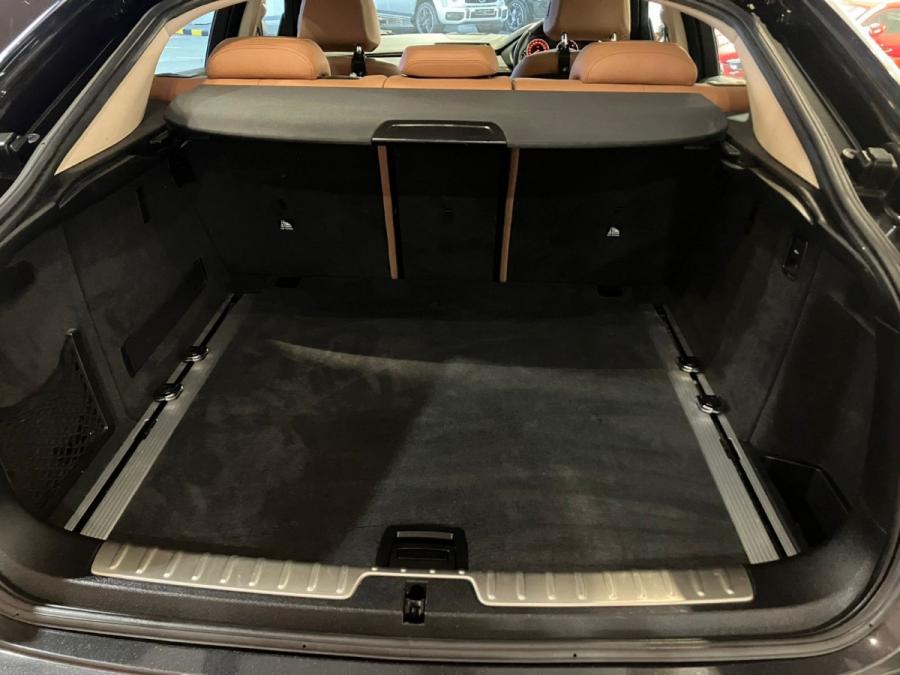 X6 xDrive30D - Image 7