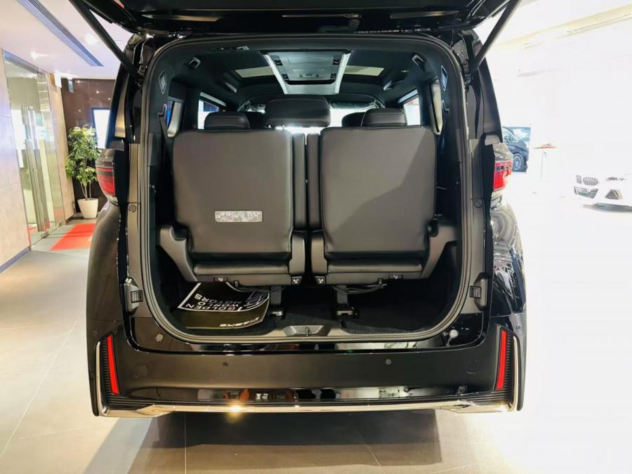 VELLFIRE 350 (2.4 TURBO) - Image 5