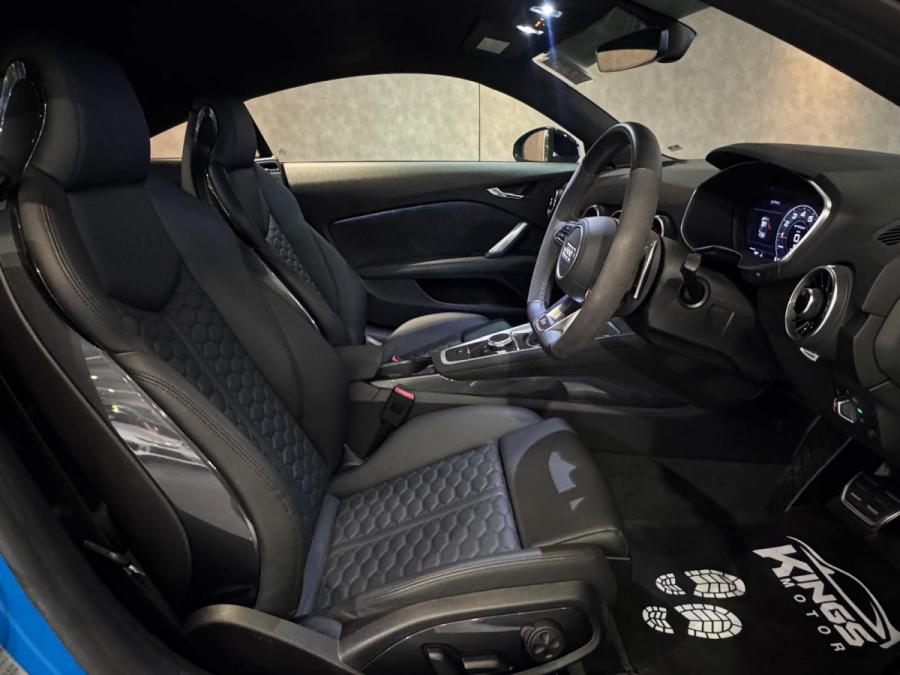 TTRS COUPE QUATTRO - Image 4