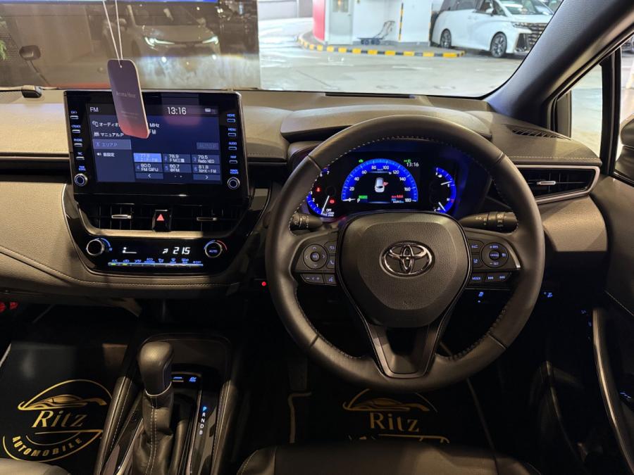 COROLLA TOURING HYBRID WXB - Image 10