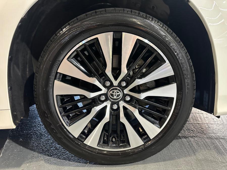 Alphard 3.5 - Image 6