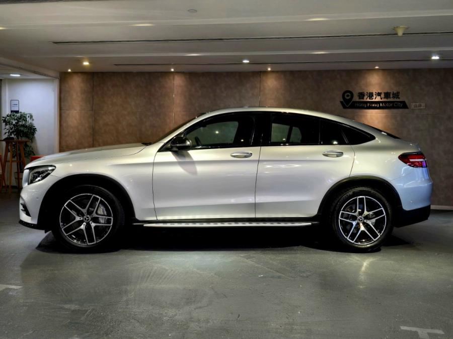 GLC250 COUPE AMG - Image 2