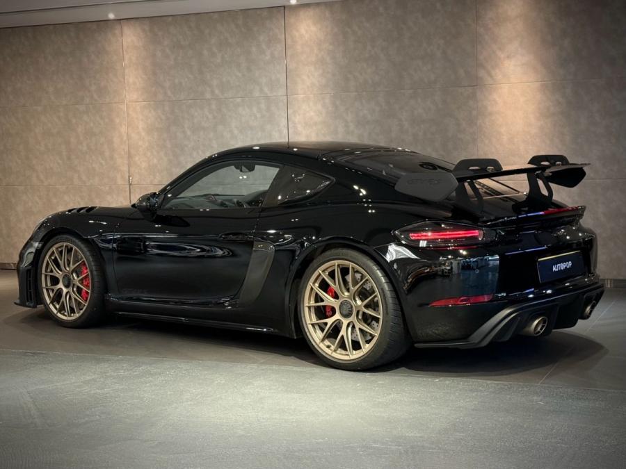 718 CAYMAN GT4 RS - Image 11