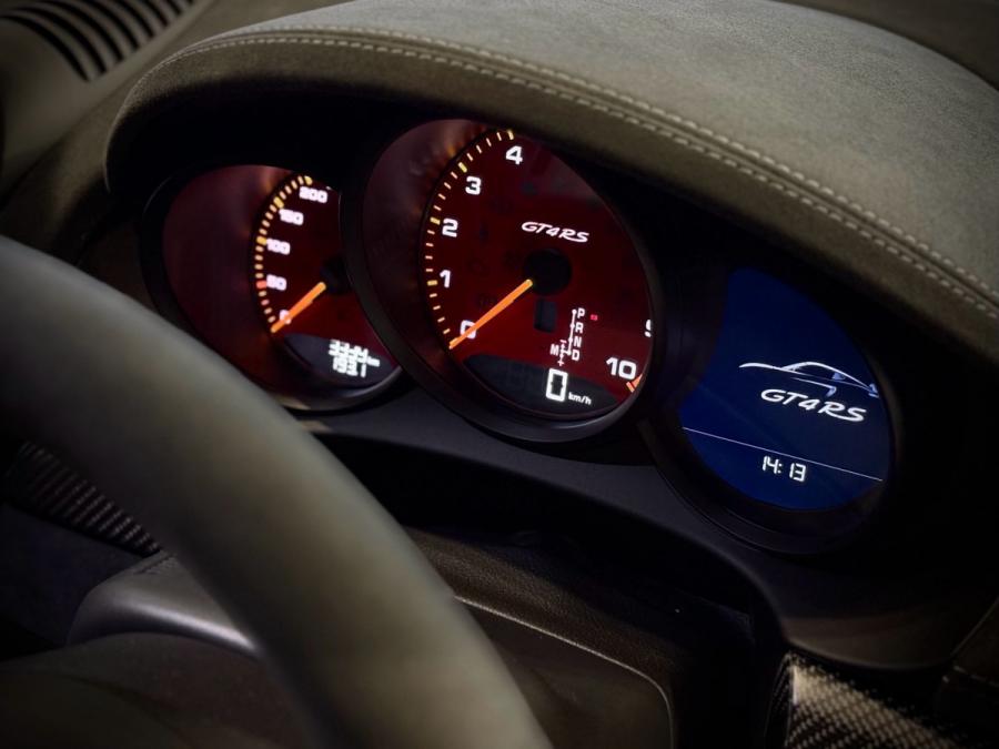 718 CAYMAN GT4 RS - Image 3