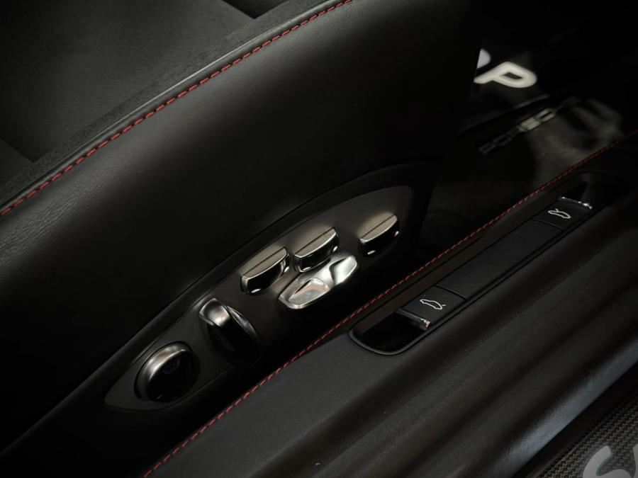 718 BOXSTER SPYDER - Image 11