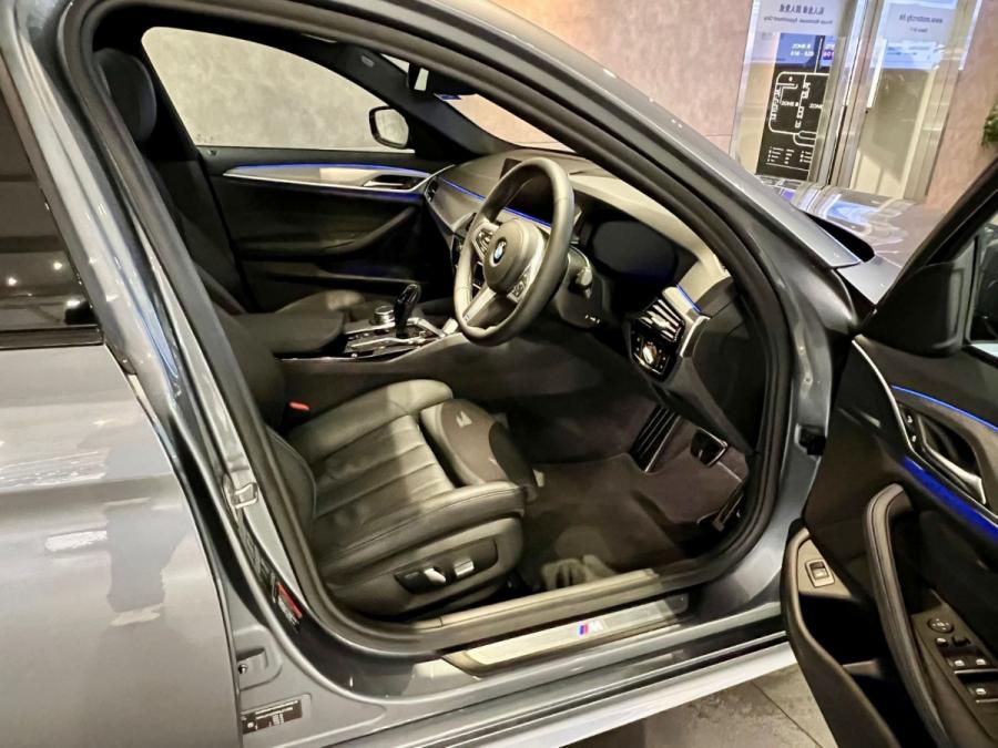 520IA M SPORT EDITION - Image 3