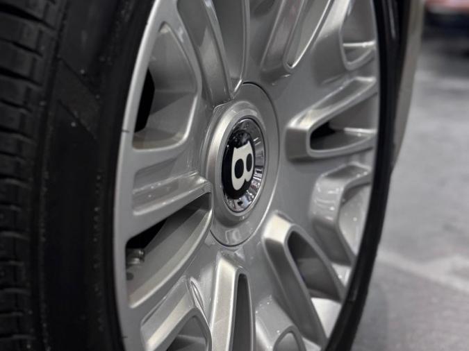 FLYING SPUR W12 - Image 23