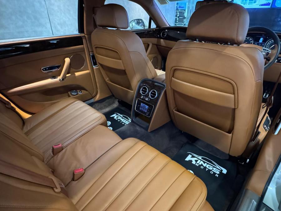 FLYING SPUR W12 - Image 11