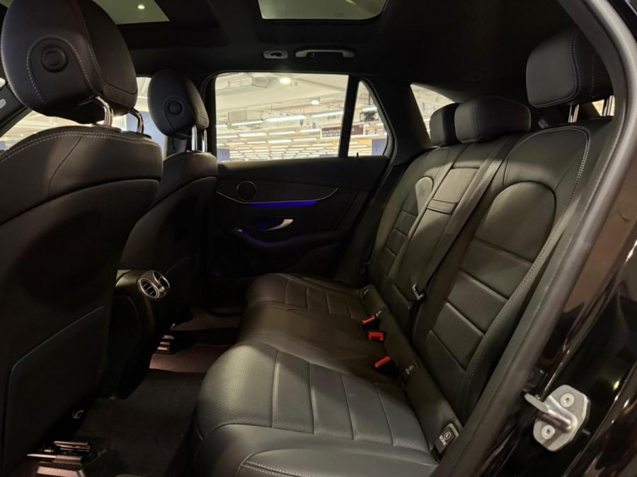 GLC300 4Matic AMG - Image 4
