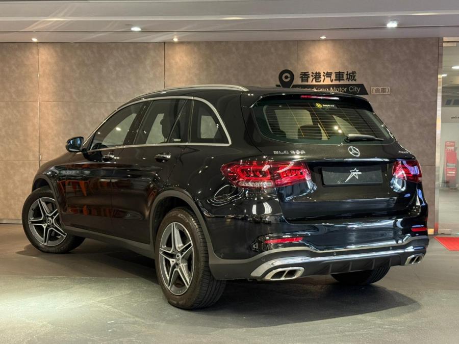 GLC300 4Matic AMG - Image 2