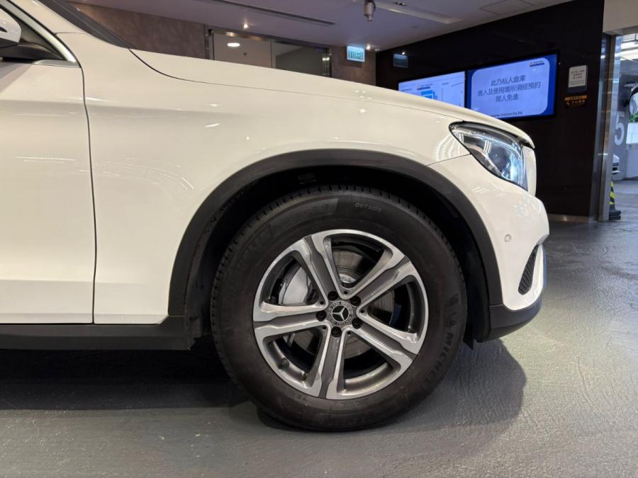 GLC250 4Matic - Image 3