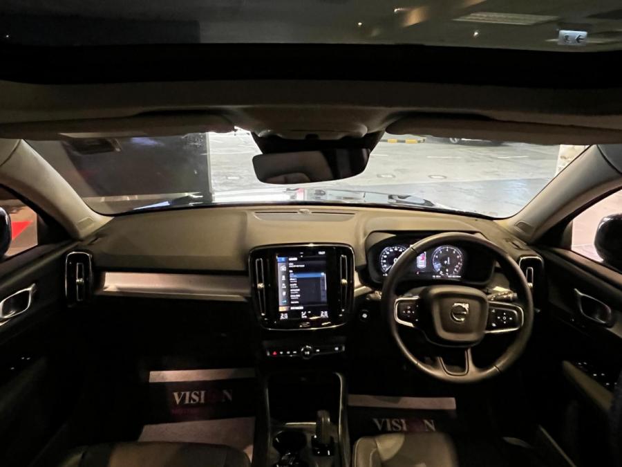 XC40 B4 Momentum - Image 9