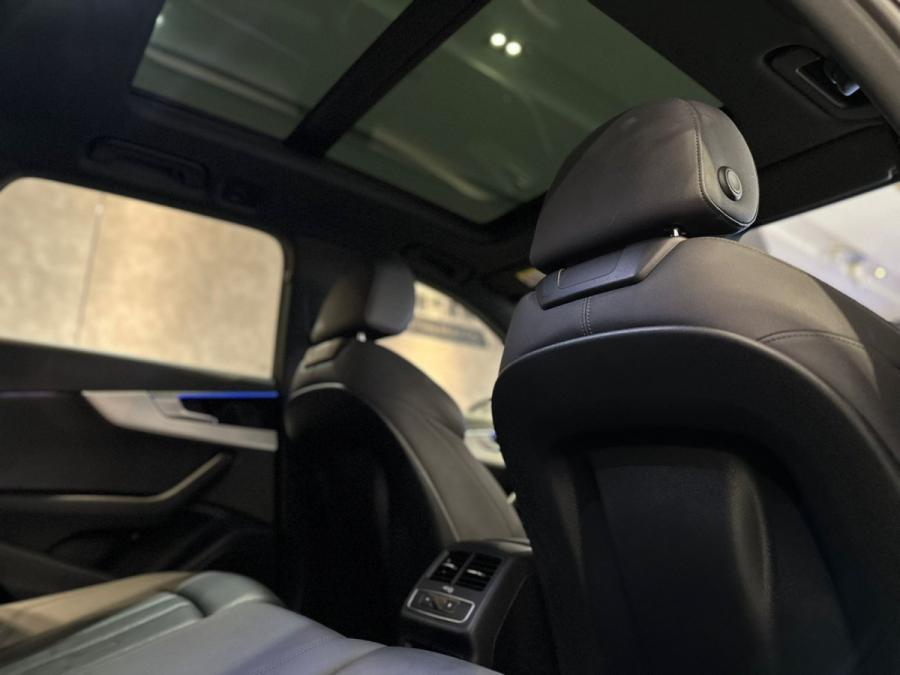A4 AVANT 40 TFSI QUATTRO S LINE - Image 14