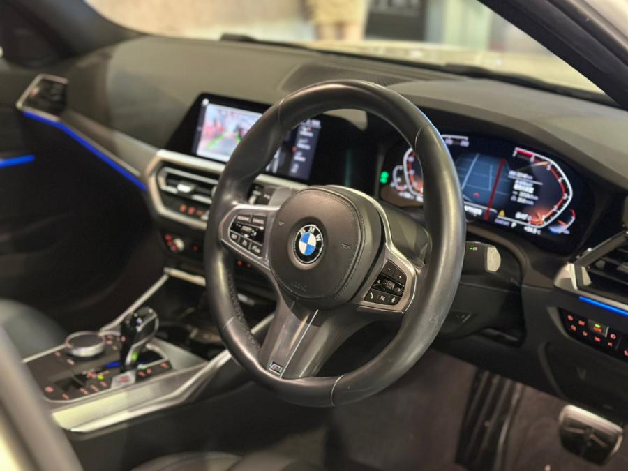 320IA SALOON M SPORT EDITION - Image 7