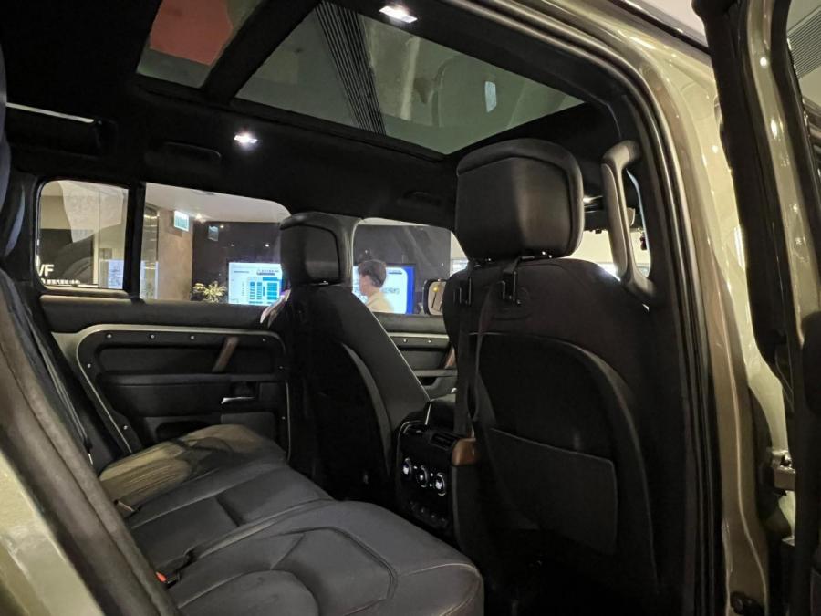 DEFENDER 110 P400 X 7S - Image 6