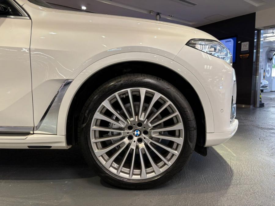 X7 xDrive40iA Pure Excellence - Image 3