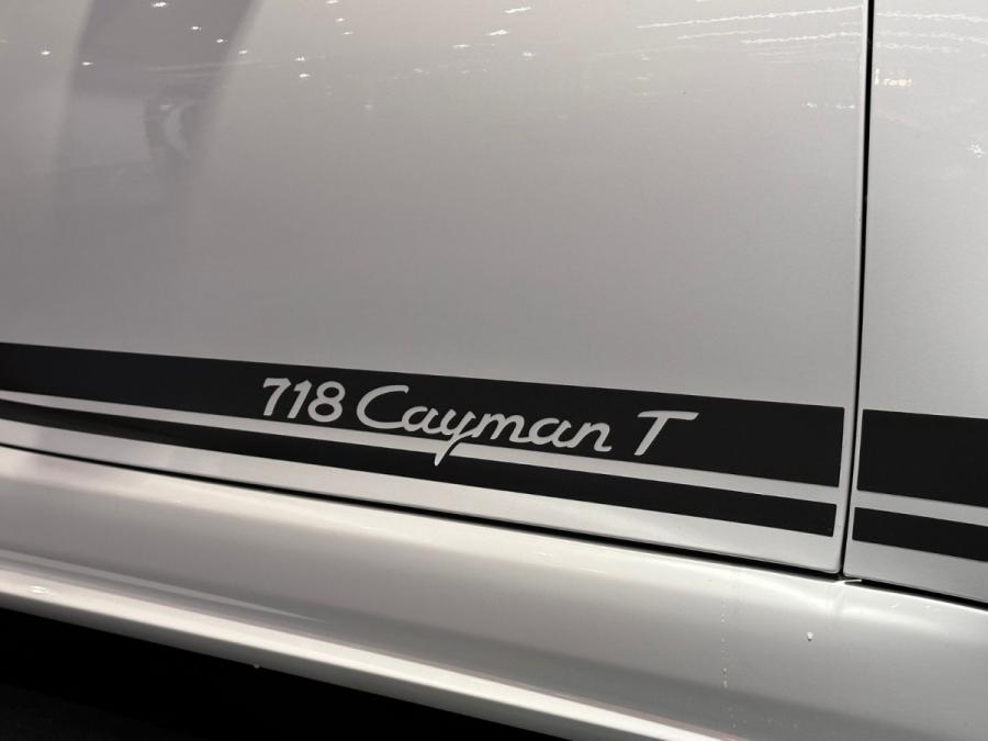 CAYMAN T - Image 18