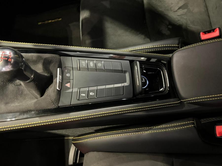 CAYMAN T - Image 4