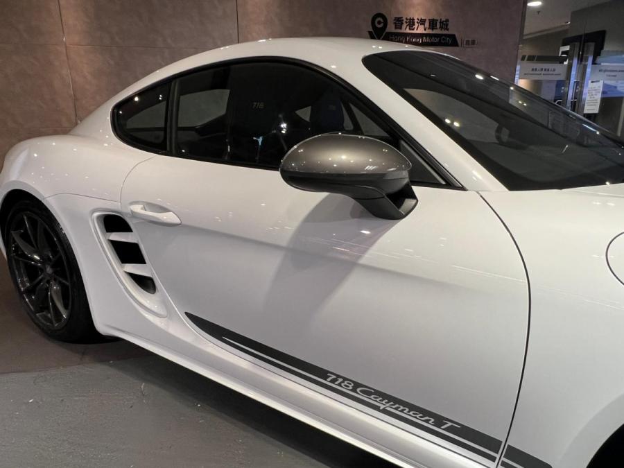 CAYMAN T - Image 26