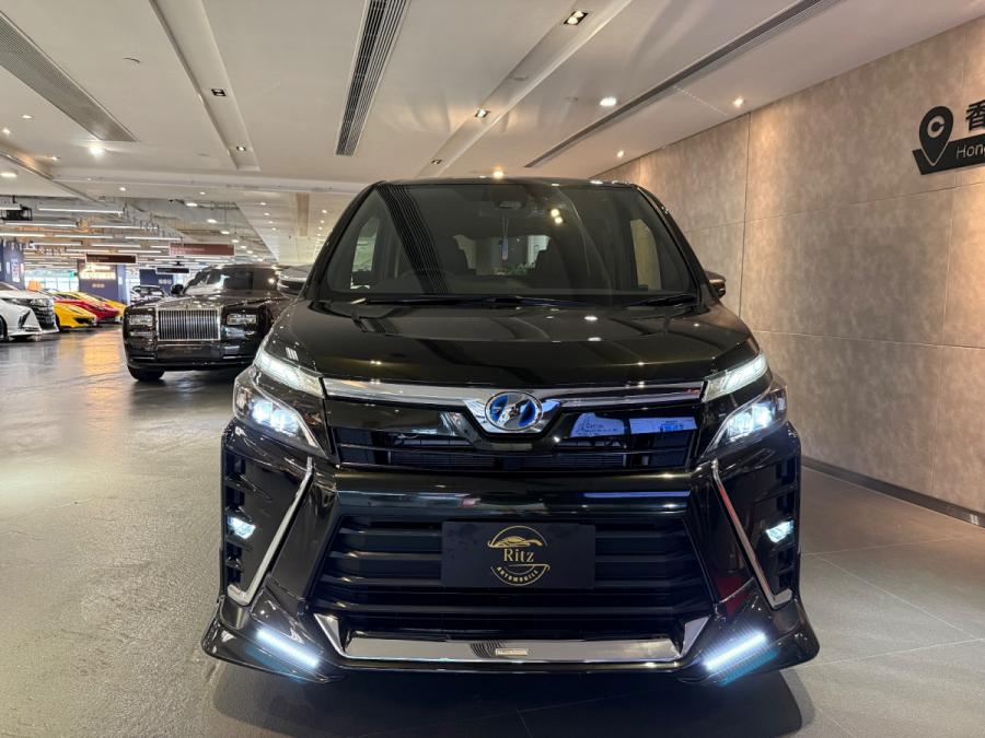 VOXY HYBRID ZS TRD - Image 2