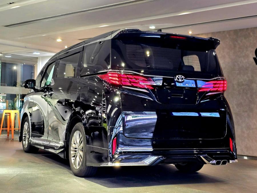 ALPHARD 2.5 - Image 2
