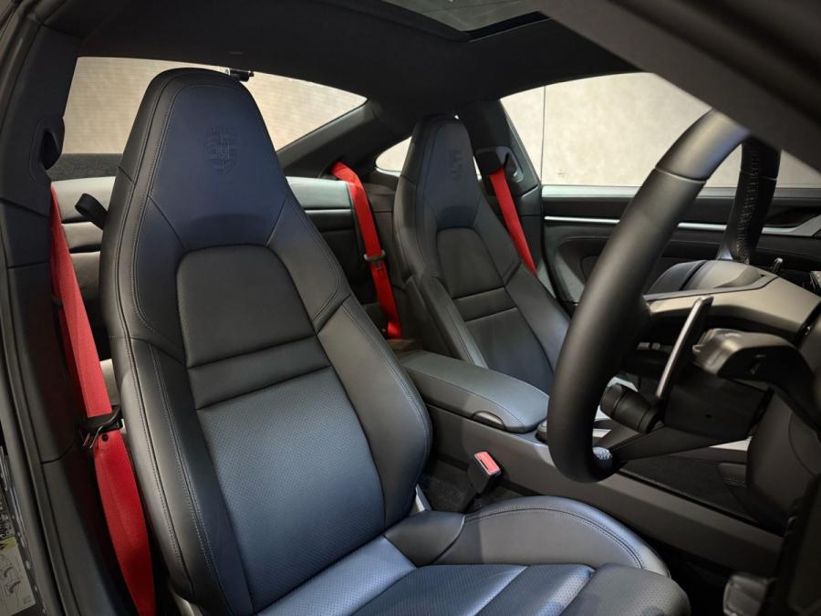 911 992 CARRERA S - Image 14